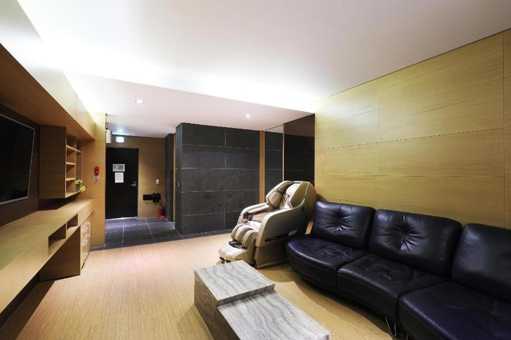 Business Design Hotel Luv Incheon Ngoại thất bức ảnh