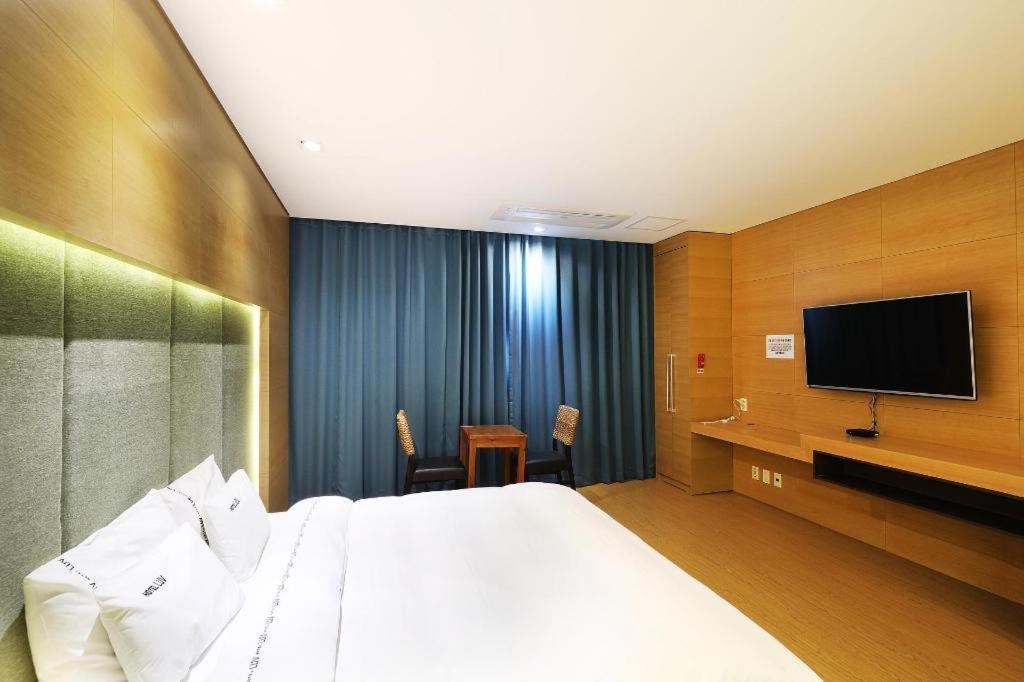 Business Design Hotel Luv Incheon Ngoại thất bức ảnh